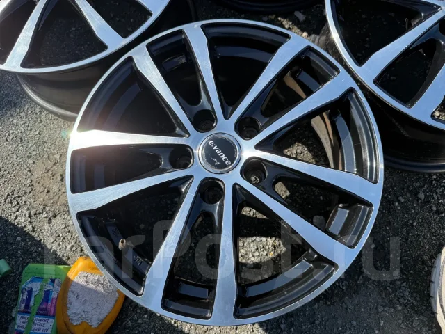 Autobacs Seven Evance. 6.5x16", 5x114.3, ET40, �� 72���. ����