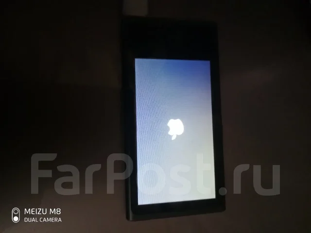 Apple iPod nano. ����