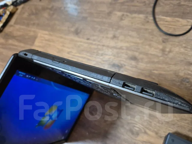 Acer. 15.6", 2,4����, ��� 4 ��, ���� 160���, WiFi: 1, Bluetooth: 1, ����������� �� 3��. ����