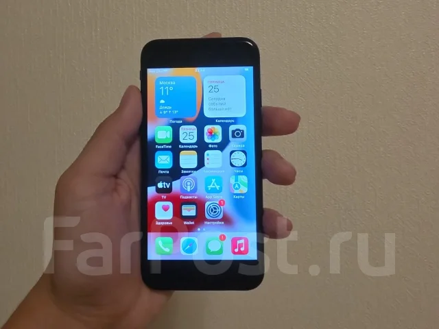 Apple iPhone 7. �/�, 128 ��, ������, 4G LTE ����