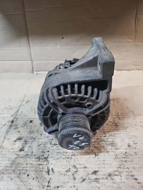 ��������� Volvo XC90 1 2004 8676498 8676498 ����