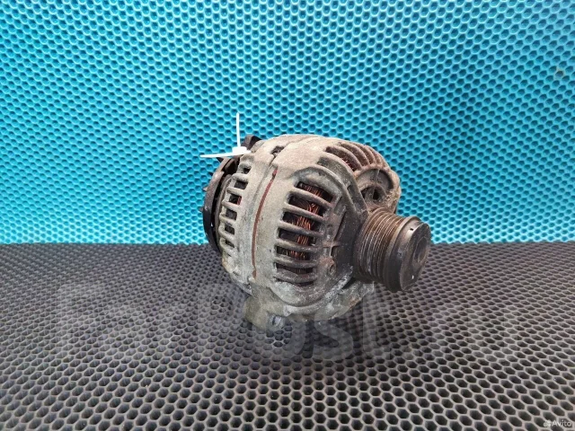 ��������� Volvo XC90 160 amp 30667895 30667895 ����