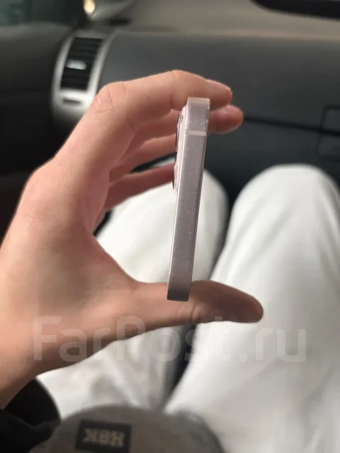 Apple iPhone 13. �/�, 128 ��, �������, 3G, 4G LTE, 5G, Dual-SIM, NFC, eSIM, ������� �������, ������������ ������� ����