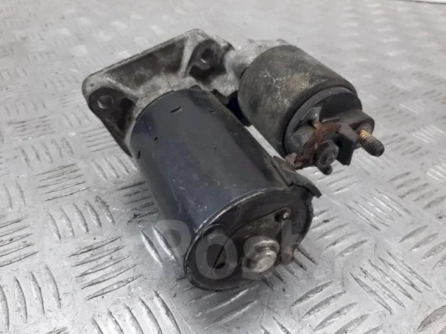 ������� Ford Focus 2 2006 1107417 1107417 ����