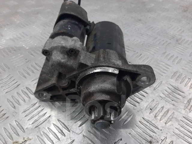 ������� Volkswagen Golf 5 2003 0001120406 0001120406 ����