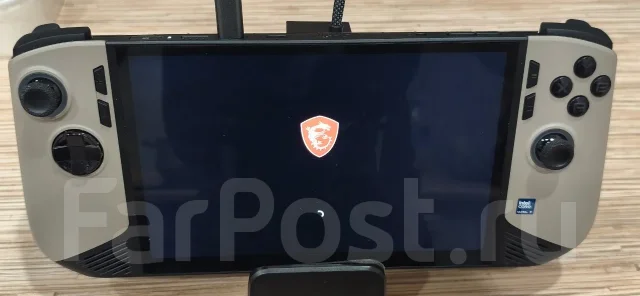 MSI Claw 8 AI+ ����