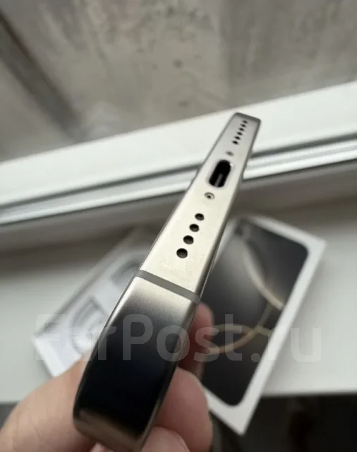 Apple iPhone 16 Pro Max. �/�, 256 ��, �����, 3G, 4G LTE, 5G, Dual-SIM, ����������, NFC, eSIM, ������� �������, ������������ ������� ����