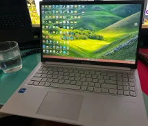 Asus VivoBook 15 X1502ZA. 15.6", 2,5����, ��� 16 ��, ���� 512���, WiFi: 1, Bluetooth: 1, ����������� �� 13��. ����