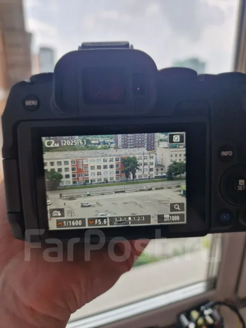 Canon EOS R8. 20 � ����� ��, ���: ��� ���� ����