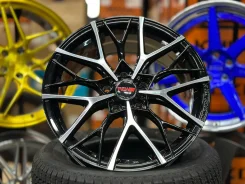 Vorsteiner. 7.5x17", 5x114.3, ET35, �� 73,1���. ����