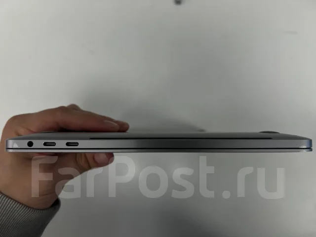 Apple MacBook Pro 13 2020 Mid. 13.3", 2����, ��� 16 ��, ���� 500���, WiFi: 1, Bluetooth: 1 ����