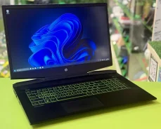 HP 17. 17", 2,6����, ��� 32 ��, ���� 512���, WiFi: 1, Bluetooth: 1, ����������� �� 3��. ����