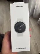 Samsung Galaxy Watch9 ����