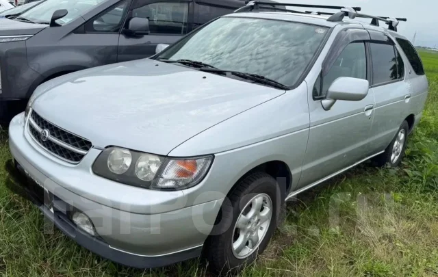 Nissan R'nessa. PNN30, KA24DE ����