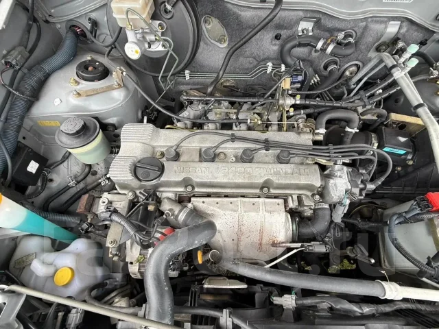 Nissan R'nessa. PNN30, KA24DE ����