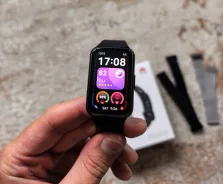 Huawei Band 11. IP67, IP68 ����