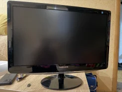 Samsung. 23.6", ���������� �� (LCD, LED, QLED) ����