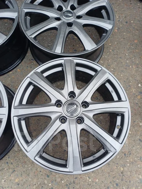 Racing Direction. 7.0x17", 5x114.3, ET48, �� 67,1���. ����