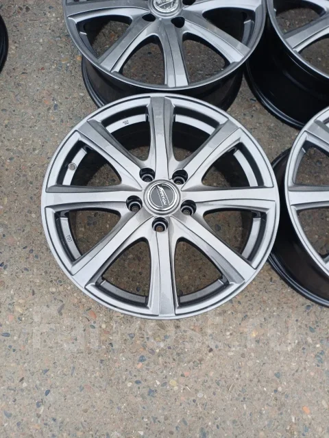 Racing Direction. 7.0x17", 5x114.3, ET48, �� 67,1���. ����