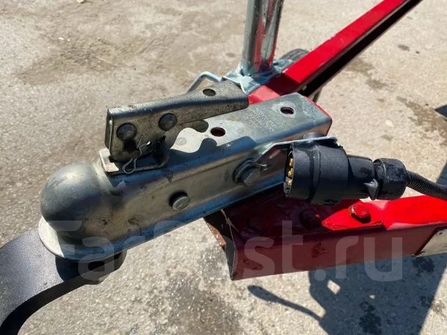 SB Trailer. �/�: 400���., �����: 519���. ����