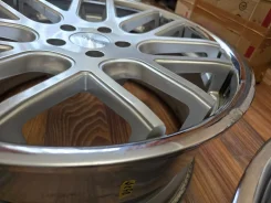 MLJ Venatici C-72M. 8.5/8.5x19", 5x114.3, ET35/45 ����