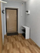 1-���������, ����� ���� 2�. ����, ������� ����, 25,6���.��., 2/3 ����. �������� ����