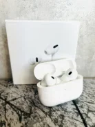 Apple AirPods Pro ����