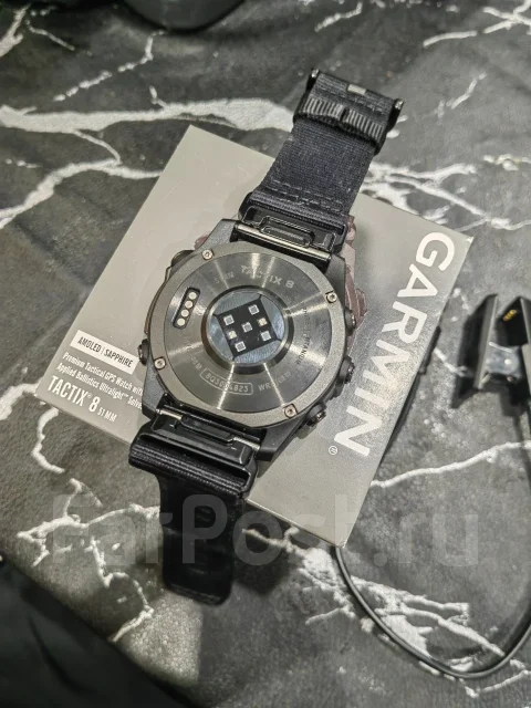 Garmin Tactix 8 ����