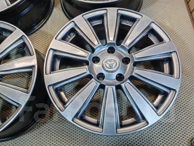 Replay V6. 7.0x17", 5x108, 5x114.3, ET45, �� 60,1���. ����