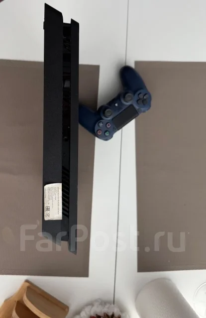 Sony PlayStation 4 Slim ����