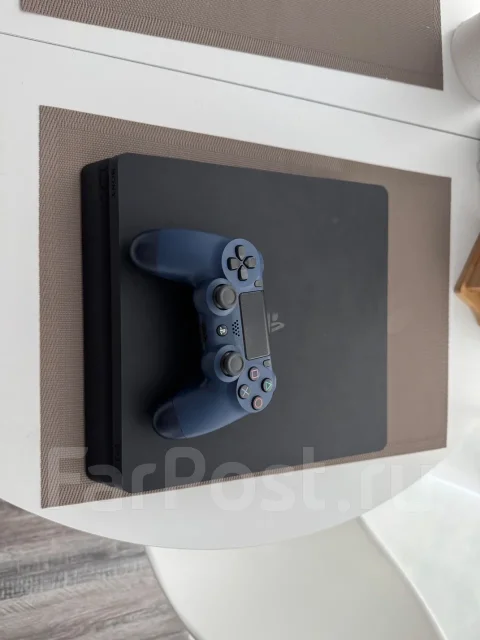 Sony PlayStation 4 Slim ����