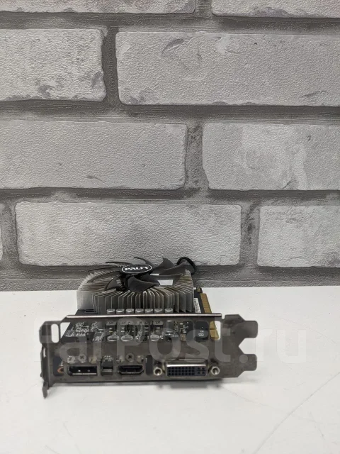 Radeon R7 260X ����