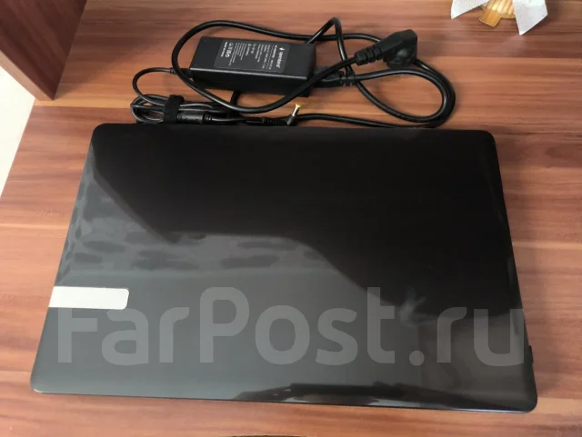Packard Bell. 15.6", 2,2����, ��� 6 ��, ���� 500���, WiFi: 1, Bluetooth: 1, ����������� �� 6��. ����