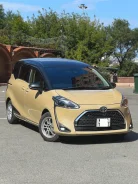 Toyota Sienta. ��� �������� ����