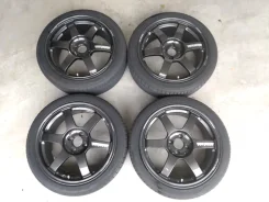 RAYS Volk Racing TE37 Saga