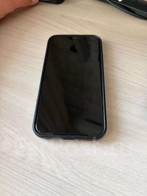 Apple iPhone 11. �/�, 128 ��, �����, 3G, 4G LTE, Dual-SIM, ����������, NFC, eSIM, ������� �������, ������������ ������� ����