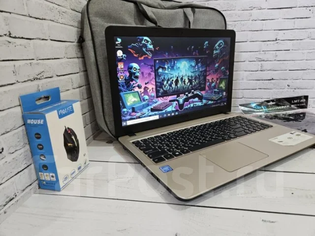 Asus VivoBook. ��� 4 ��, WiFi: 1, Bluetooth: 1 ����