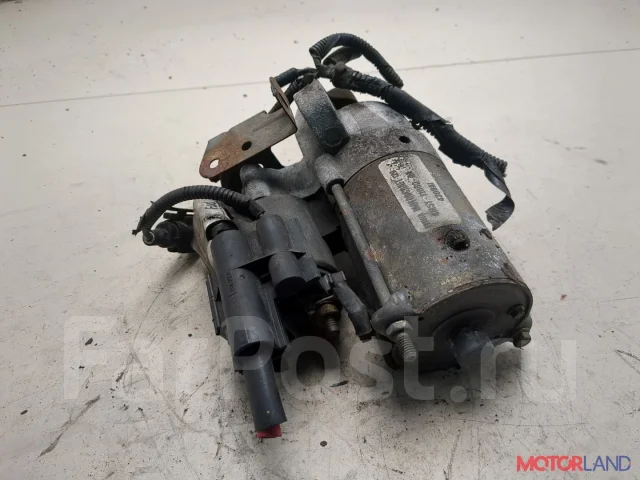 ������� Ford C-Max 2002-2010 21463525 4M5T11000AA ����