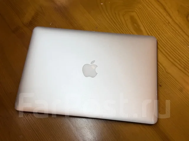 Apple MacBook Air 13 2017 Mid. 13.3", 1,8����, ��� 8 ��, ���� 128���, WiFi: 1, Bluetooth: 1, ����������� �� 10��. ����