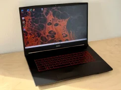 MSI Katana GF76 12UC. 17.3", 4,4����, ��� 16 ��, ���� 1 000���, WiFi: 1, Bluetooth: 1, ����������� �� 5��. ����