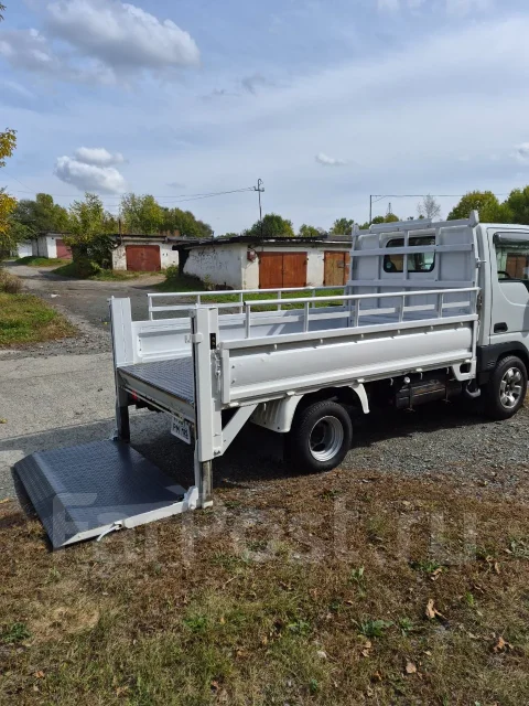 Mazda Bongo Brawny. ��������, ������, 2.0 (90��.�.), ������, 180 000����. �� ����