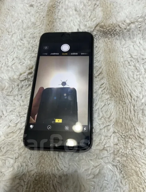 Apple iPhone 8. �/�, 64 ��, ������, 4G LTE ����