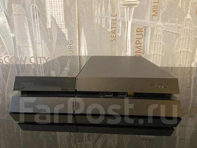 Sony PlayStation 4 ����