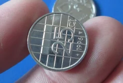 376� . ���������� . 25 ������ 1996 � . UNC . . ����