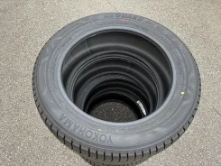 Yokohama Ice Guard 8 IG80