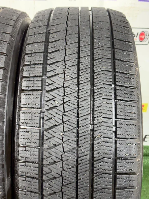 Bridgestone Blizzak VRX2. ������, ��� �����, 2018 ���, �/�, ����� 5 % ����