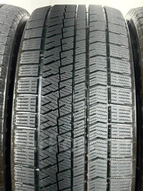 Bridgestone Blizzak VRX2. ������, ��� �����, 2017 ���, �/�, ����� 5 % ����