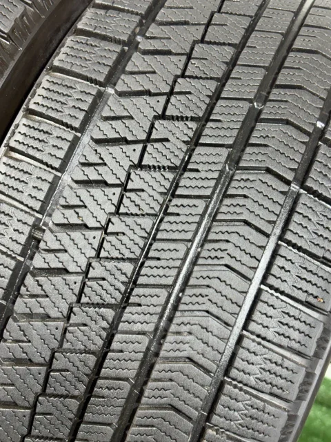 Bridgestone Blizzak VRX2. ������, ��� �����, 2017 ���, �/�, ����� 5 % ����
