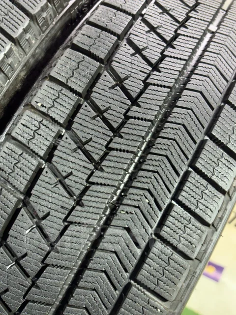 Bridgestone Blizzak VRX. ������, ��� �����, 2017 ���, �/�, ����� 5 % ����