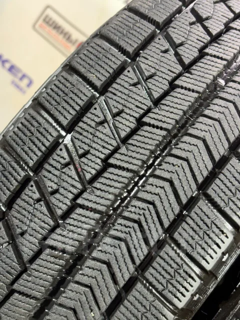Bridgestone Blizzak VRX. ������, ��� �����, 2018 ���, �/�, ����� 5 % ����